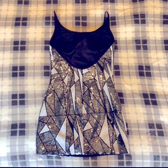 Tony Bowls Sequin Dress - Picture 2 of 3